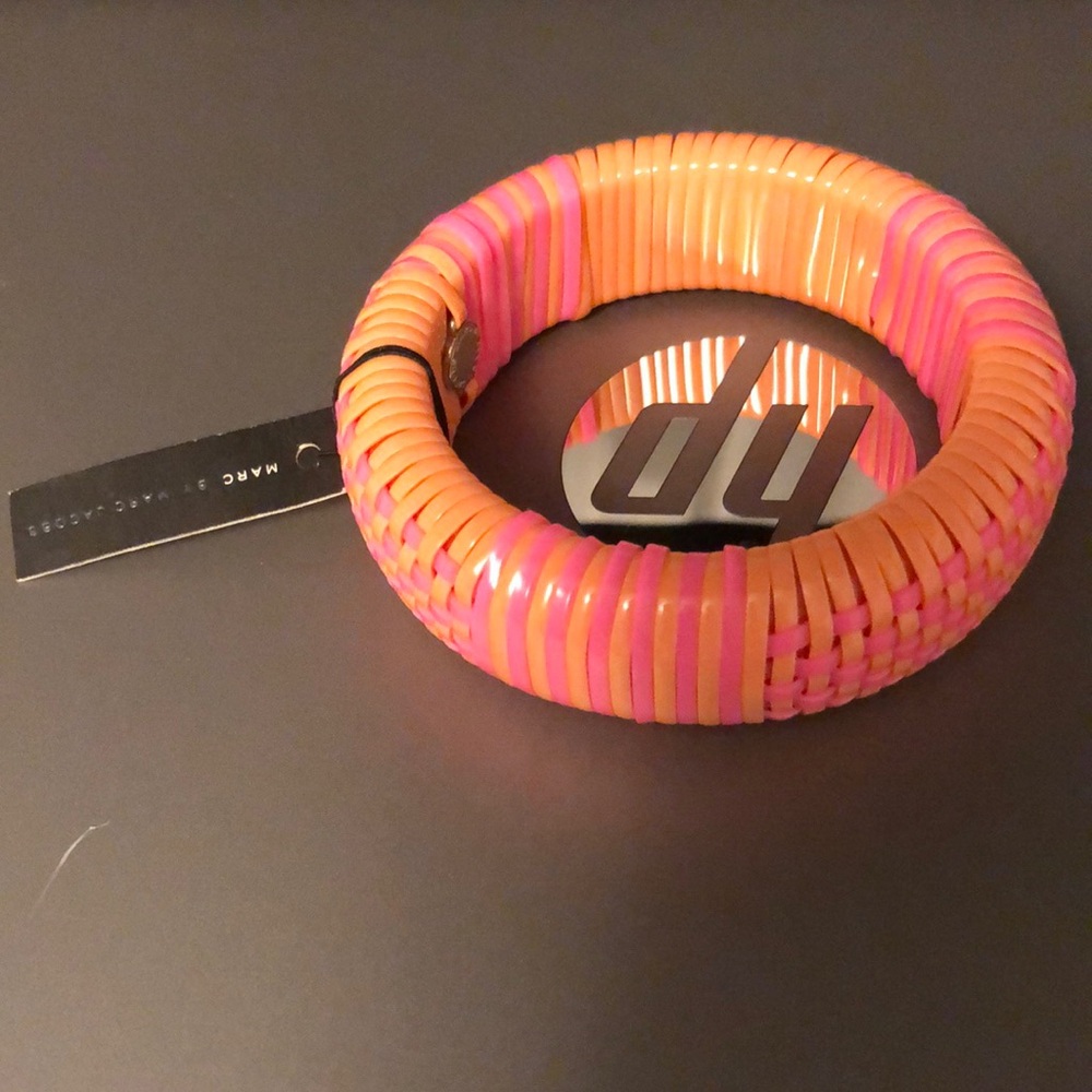 Marc Jacobs vinyl woven bangle bracelet new peaches - Picture 2 of 10